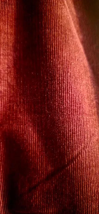 Pantalones granates de pana H&M