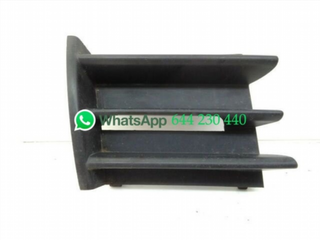 REJILLA LATERAL DERECHA PARAGOLPES DELANTERO SKOD