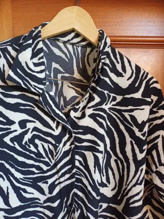Blusa estampada cebra