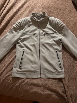 Chaqueta Zara Gris