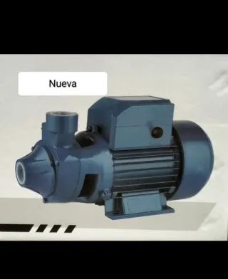 Bomba de agua 220v 370w nueva.