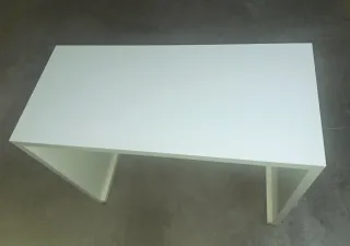 Mesa de estudio/consola moderna blanca