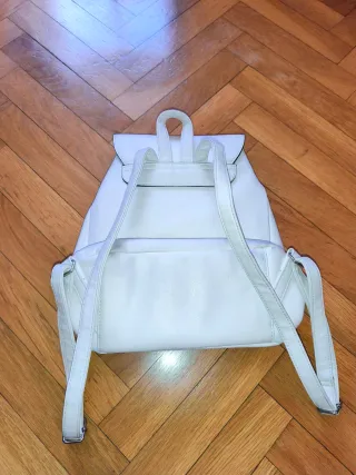Mochila blanca