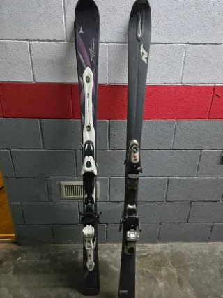Esquís ATOMIC Mujer 159