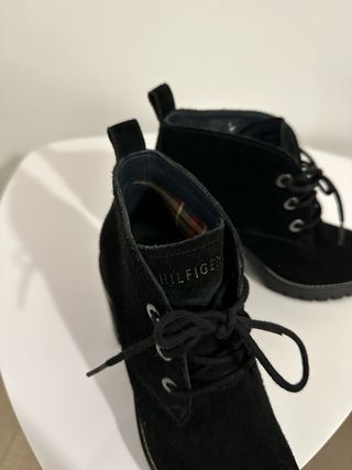 Stivaletti Tommy Hilfiger n.37