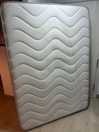 Colchón Ecus viscoelástico 135x190.