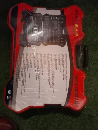 Juego de 215 Piezas KRAFT M.A.N.