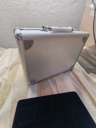 Maletín Leuchtturm para monedas S6