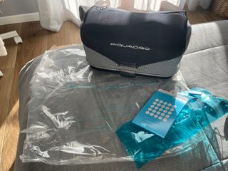 Beauty Piquadro Borsa Nera e Grigia