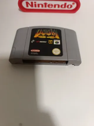 Cartuccia del videogioco Doom per Nintendo 64