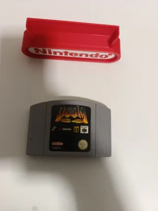 Cartuccia del videogioco Doom per Nintendo 64