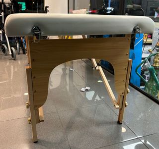 Camilla de masaje portátil blanca