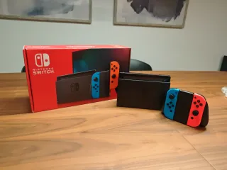 Nintendo Switch + 8 Juegos