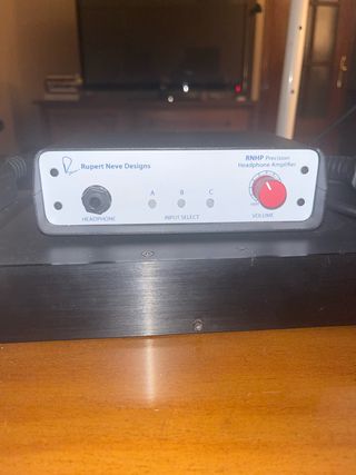 Amplificador Cascos Rupert Neve RNHP