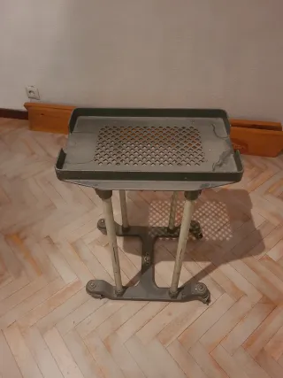 Soporte para máquina de escribir