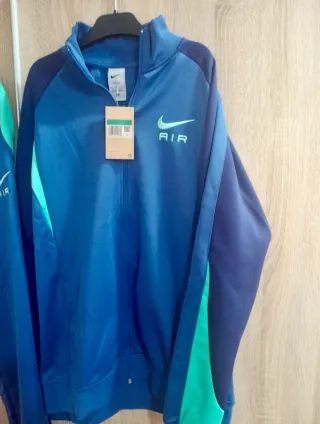 Conjunto deportivo hombre (no negociable)