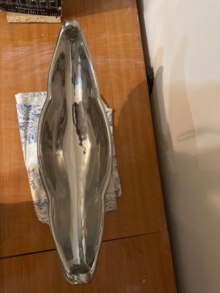 Jarrón decorativo metal y madera