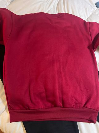 Completo felpa con gatti