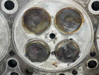 119932 221004x300 culata kia carnival 2.9 cdri ex