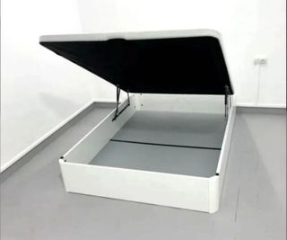 Cama individual con cabecero gris