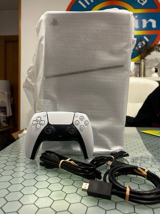 PS5 Digital Edition + Mando