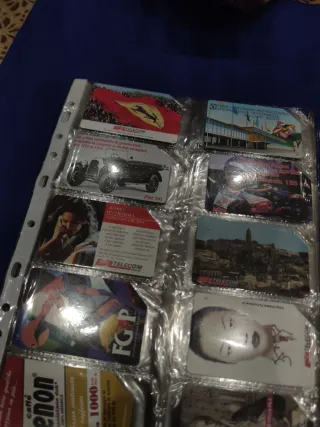 Fogli trasparenti porta schede telefoniche