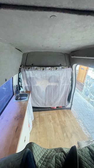 Ford Transit semicaperizada