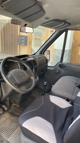Ford Transit semicaperizada