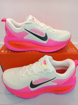 Nike Vomero 18 CM T41