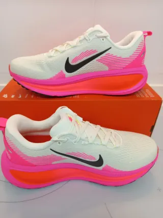 Nike Vomero 18 CM T41