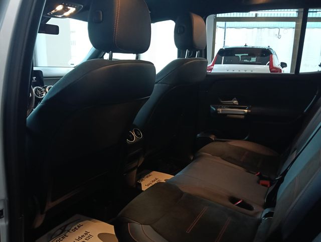 Mercedes-Benz GLB GLB 200 d