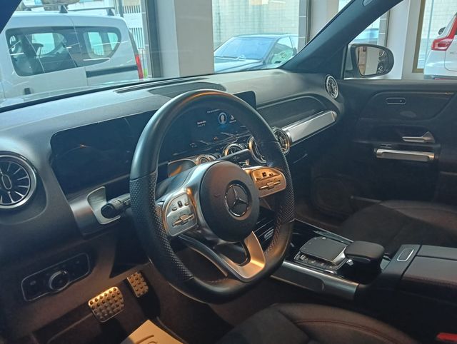 Mercedes-Benz GLB GLB 200 d