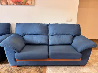 Sofás 3 y 2 plazas azul y madera