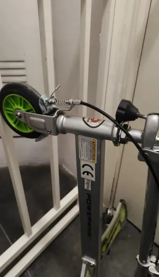 Monopatín 3 ruedas Razor Powerwing