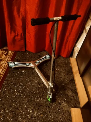 Monopatín 3 ruedas Razor Powerwing