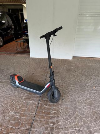 Patinete Segway KickScooter P65E