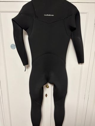 Traje de neopreno Quiksilver negro surf