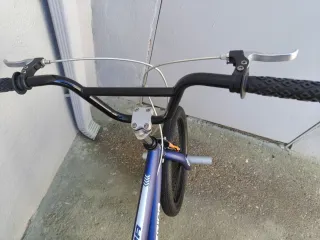 Bicicleta BMX Merida Azul