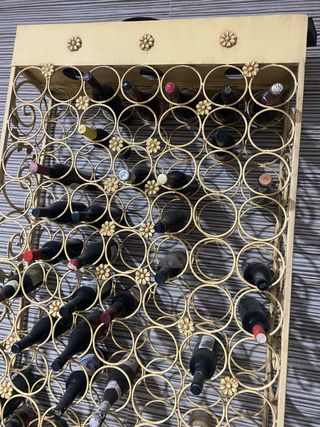 Vinoteca Hierro Forjado Marfil Envejecido