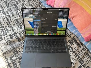 MacBook Air 13,6 M2 Chip