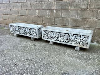 JARDINERA DE PIEDRA DECORADA