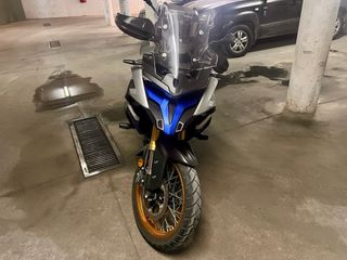 Voge 525 DSX con 3 maletas aluminio