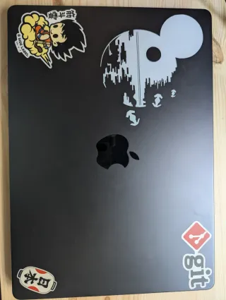 MacBook Pro M4 Negro Espacial