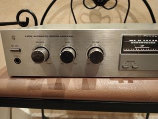 Amplificador Estéreo Philips F4212 Plata