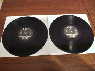 Negu Gorriak - Borreroak Baditu Milaka Aurpegi.