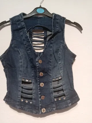 Conjunto colombiano,Chaleco y Pantalón