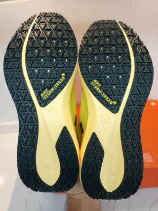 Nike Air Zoom Pegasus 41 Gore-Tex T42 Amarillo