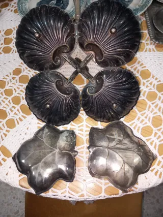 Juego 4 piezas metal hojas y conchas