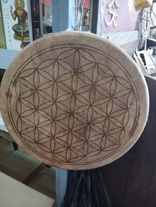 Tambor chamánico grabado a elegir.