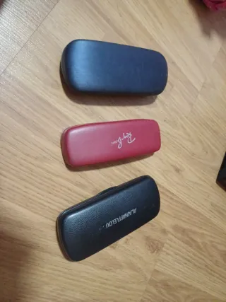 Fundas de gafas Alain afflelou y Ray-Ban